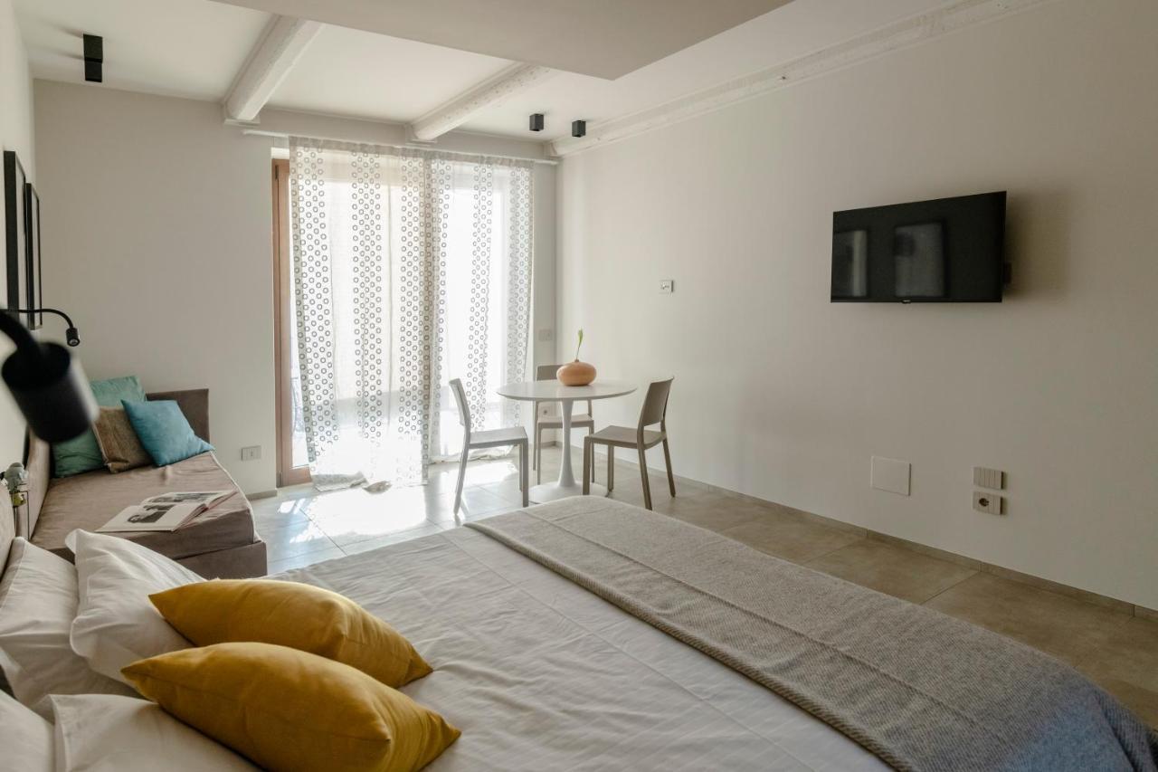 Il Cortile Suites Diano d'Alba Exterior photo